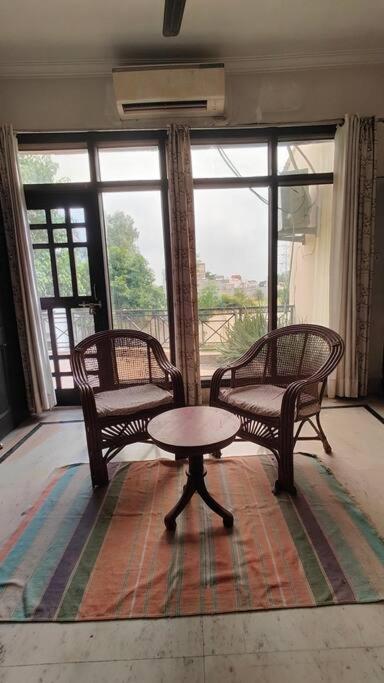 Basti House - Boutique Homestay Lucknow Eksteriør bilde