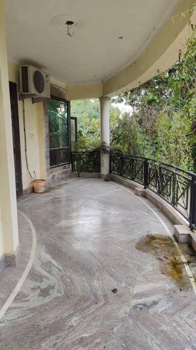 Basti House - Boutique Homestay Lucknow Eksteriør bilde