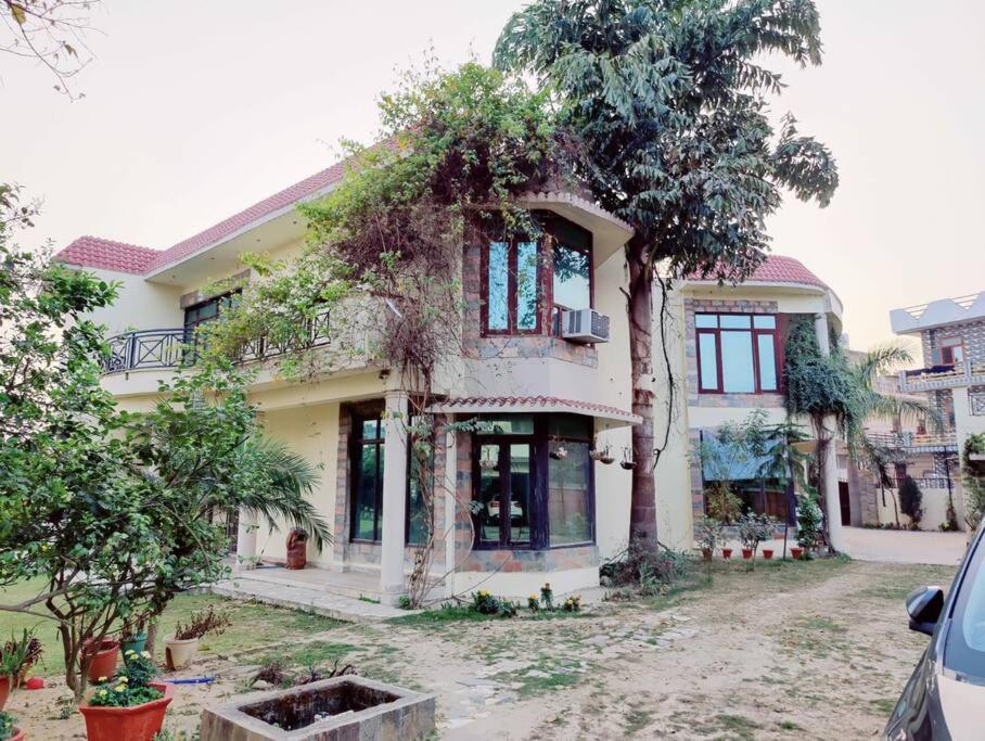 Basti House - Boutique Homestay Lucknow Eksteriør bilde